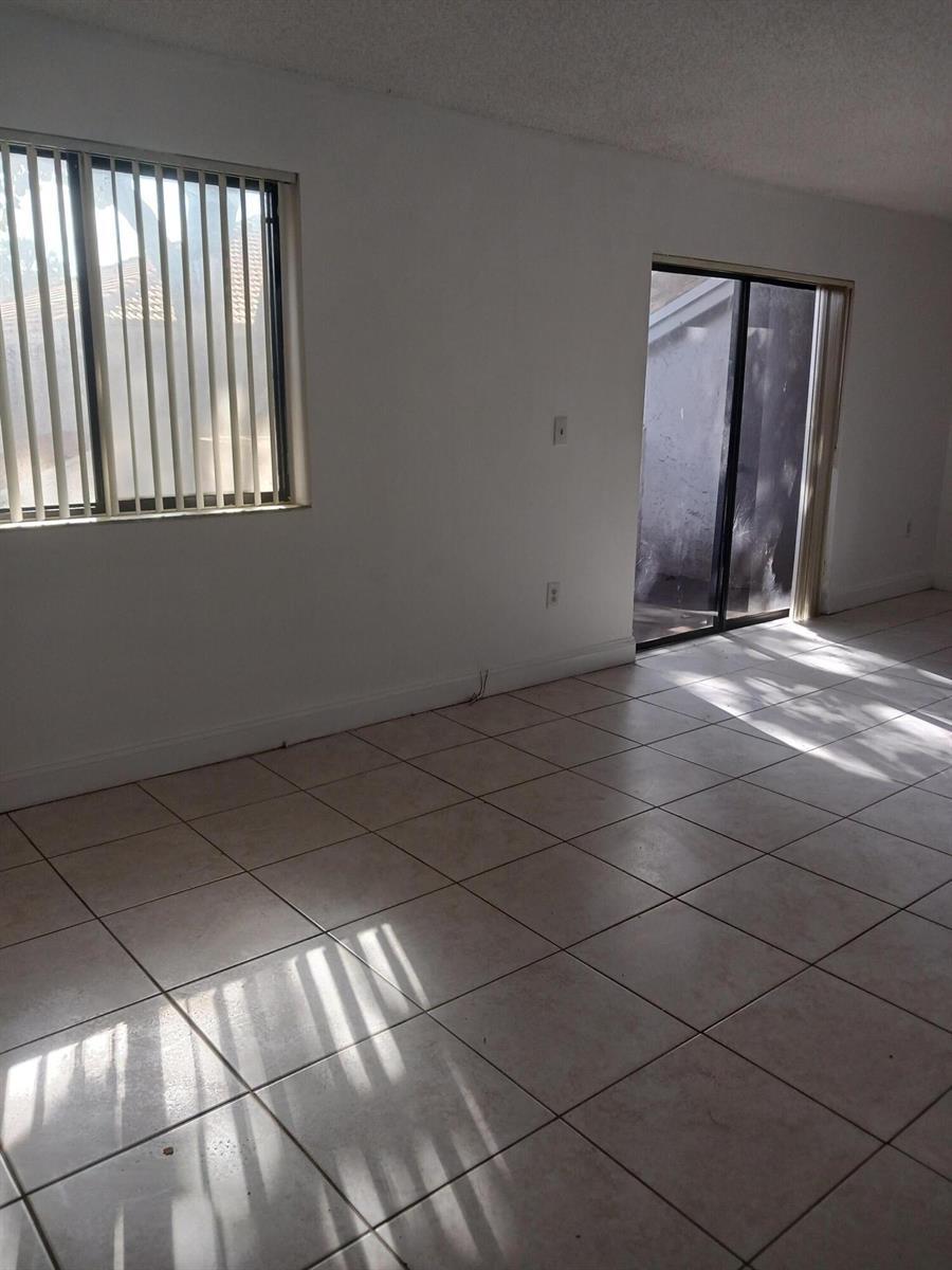 3187 Coral Lake # 3187, Coral Springs FL 33065 photo 4