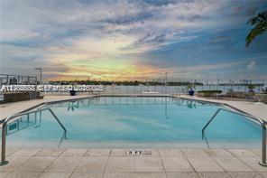 800 West Ave # 523, Miami Beach FL 33139 photo 2