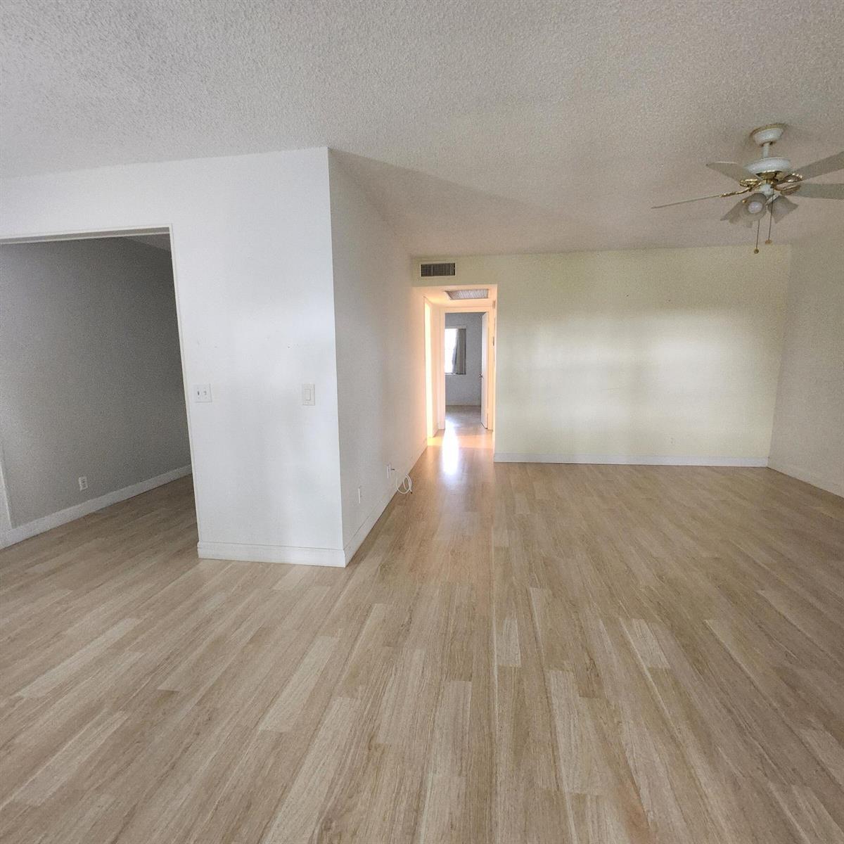 643 Durham W, Deerfield Beach FL 33442 photo 4