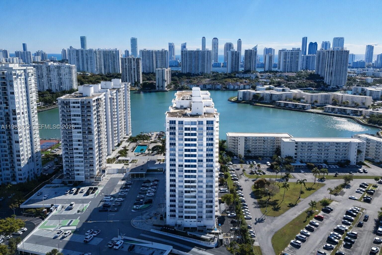 18041 Biscayne Blvd # 202, Aventura FL 33160 photo 2