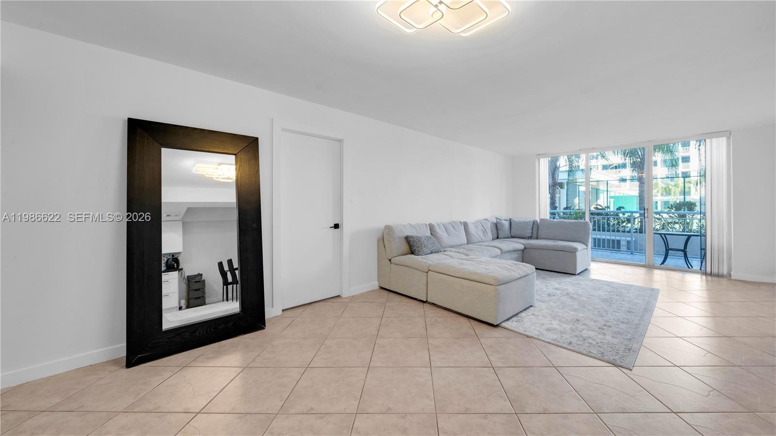 18041 Biscayne Blvd # 202, Aventura FL 33160 photo 4