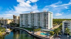 2841 NE 163rd St # 914, North Miami Beach FL 33160 photo 3