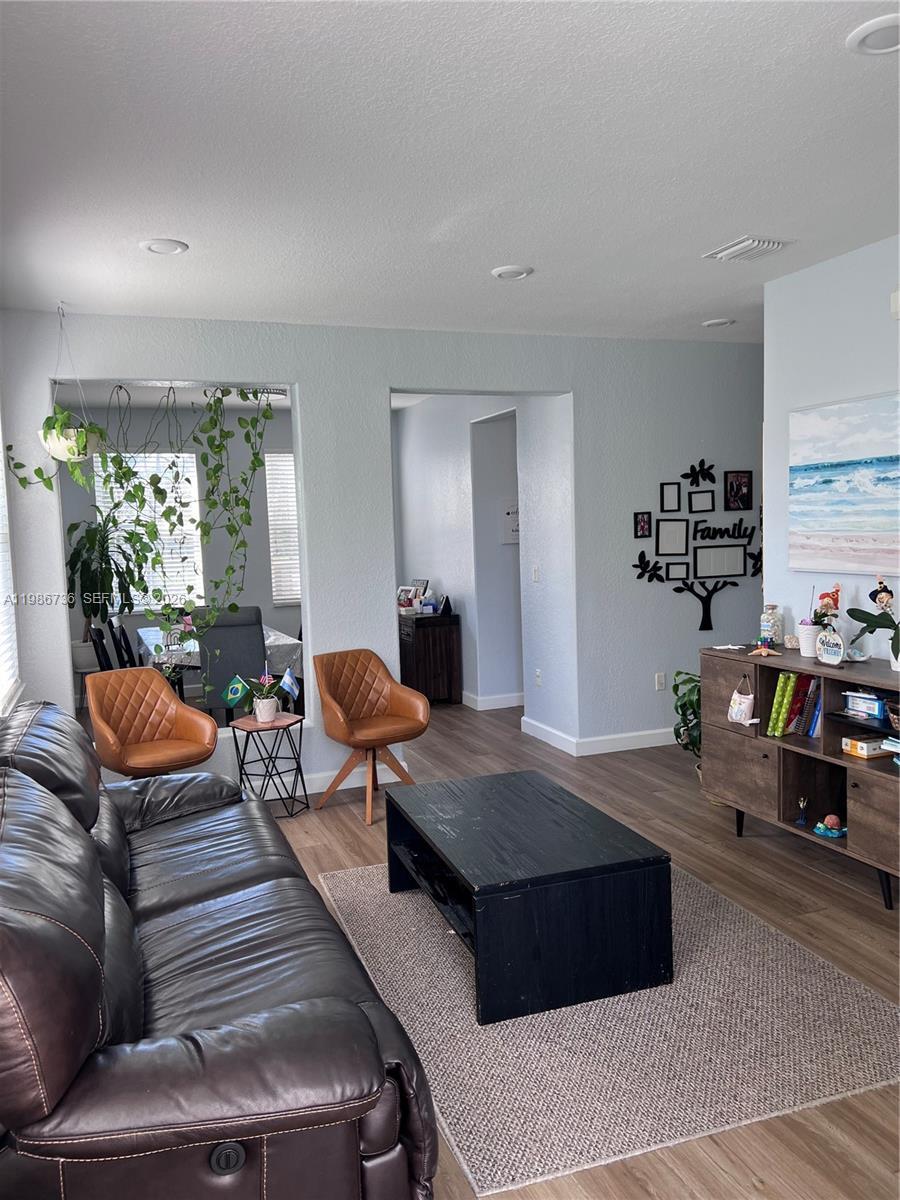 8642 NW 109th Ct # 0, Doral FL 33178 photo 4