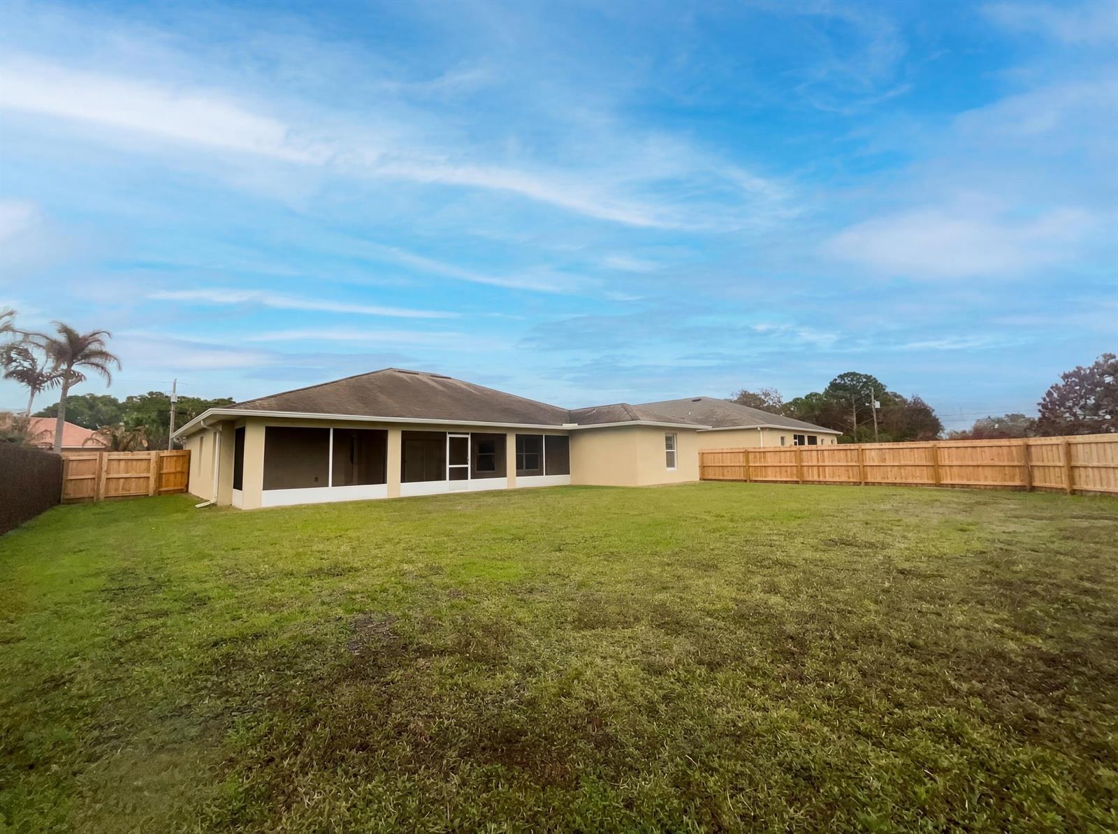 5864 NW Hann Drive, FL 34986 photo 5