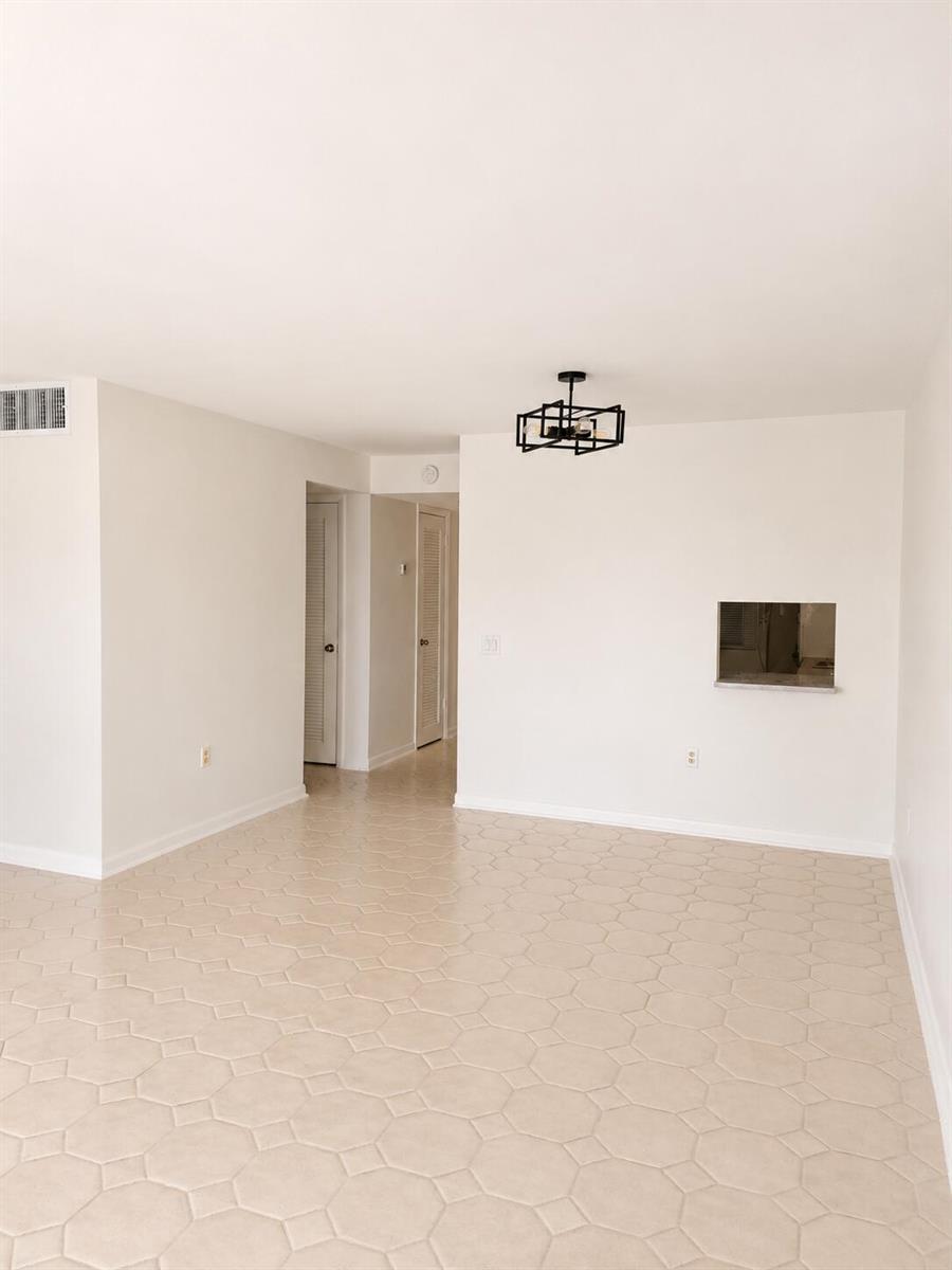 4266 Deste Court # 107, Lake Worth FL 33467 photo 4