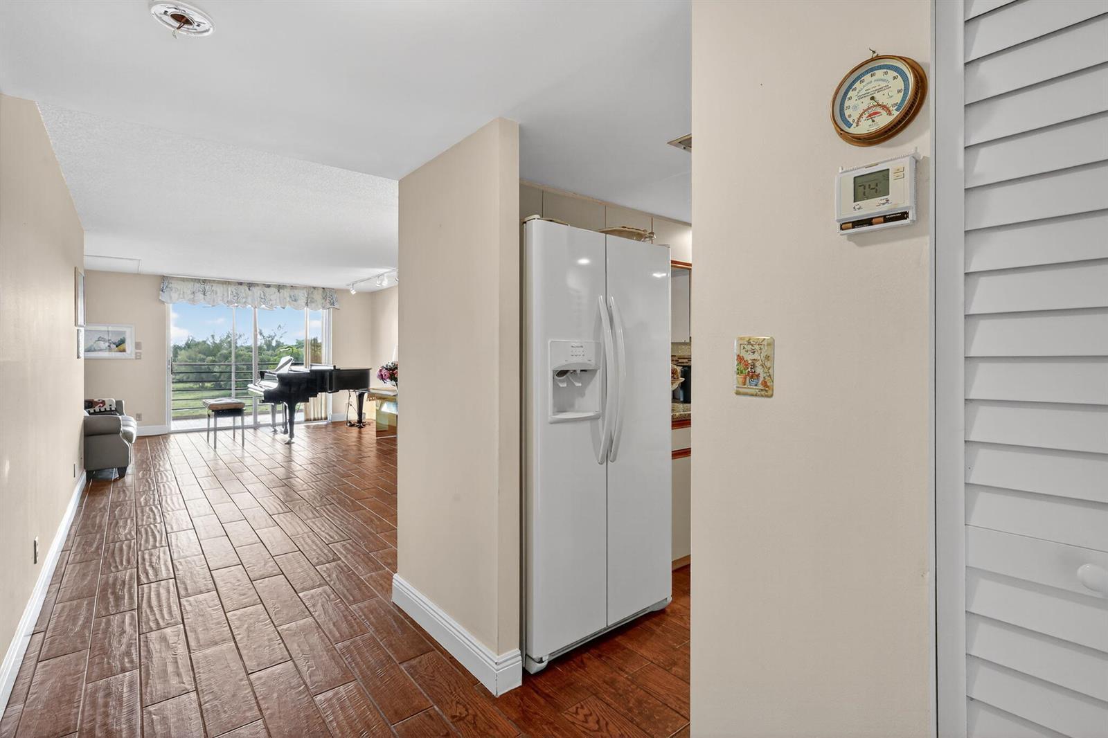 5340 NW 2nd Avenue # 421, Boca Raton FL 33487 photo 2