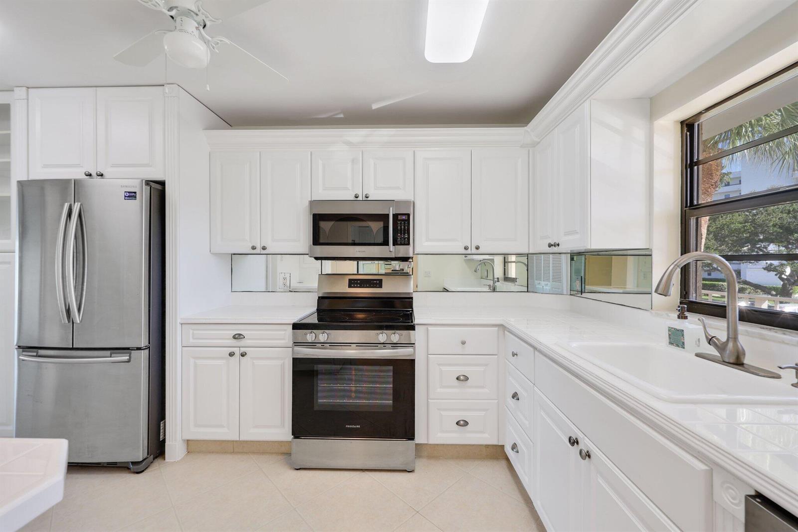 200 Intracoastal Place # 206, Jupiter FL 33469 photo 4
