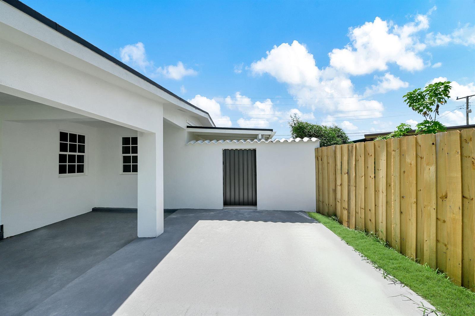 4040 SW 108th Avenue, Miami FL 33165 photo 5