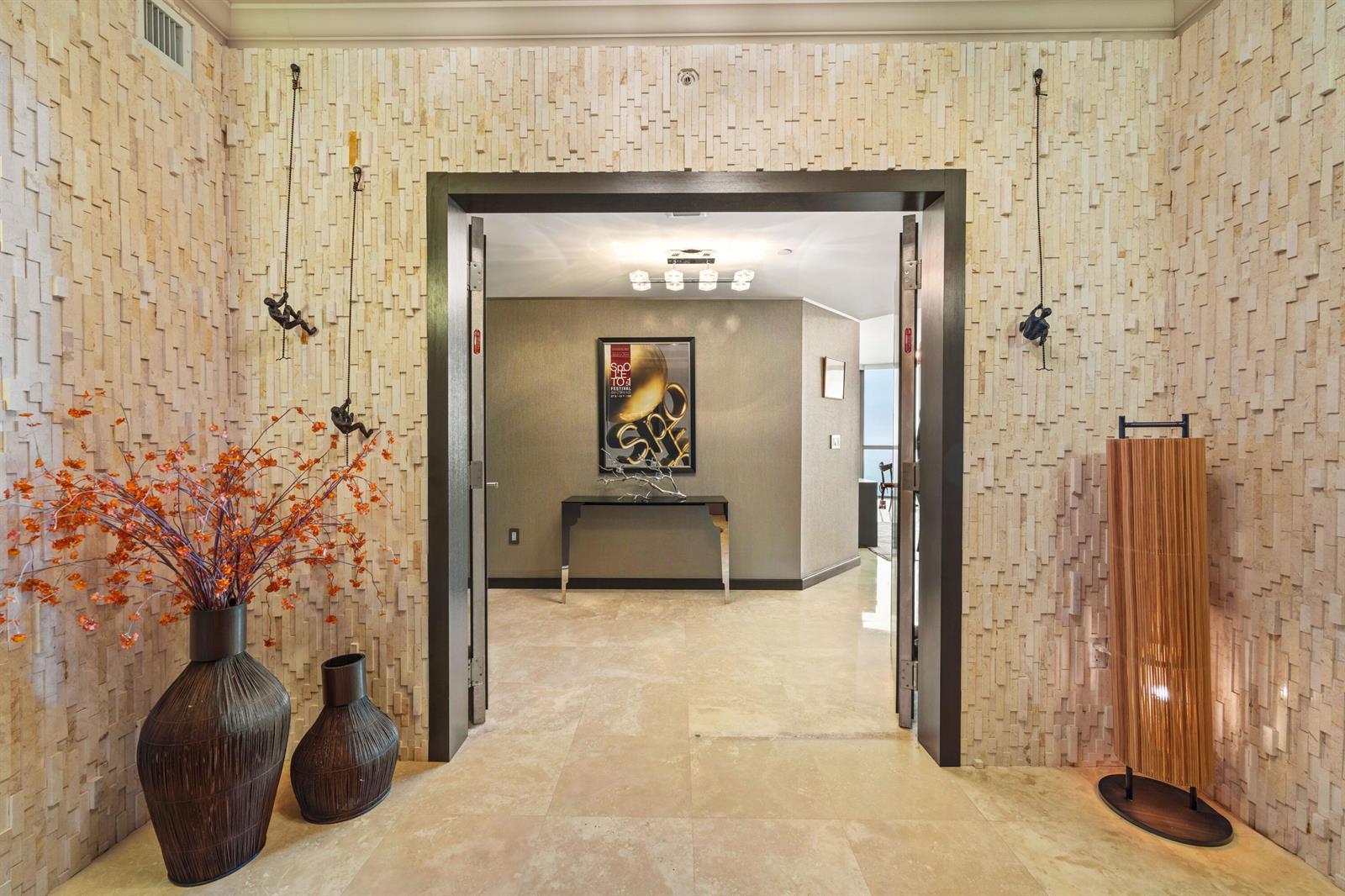 3101 S Ocean Drive # 3105, Hollywood FL 33019