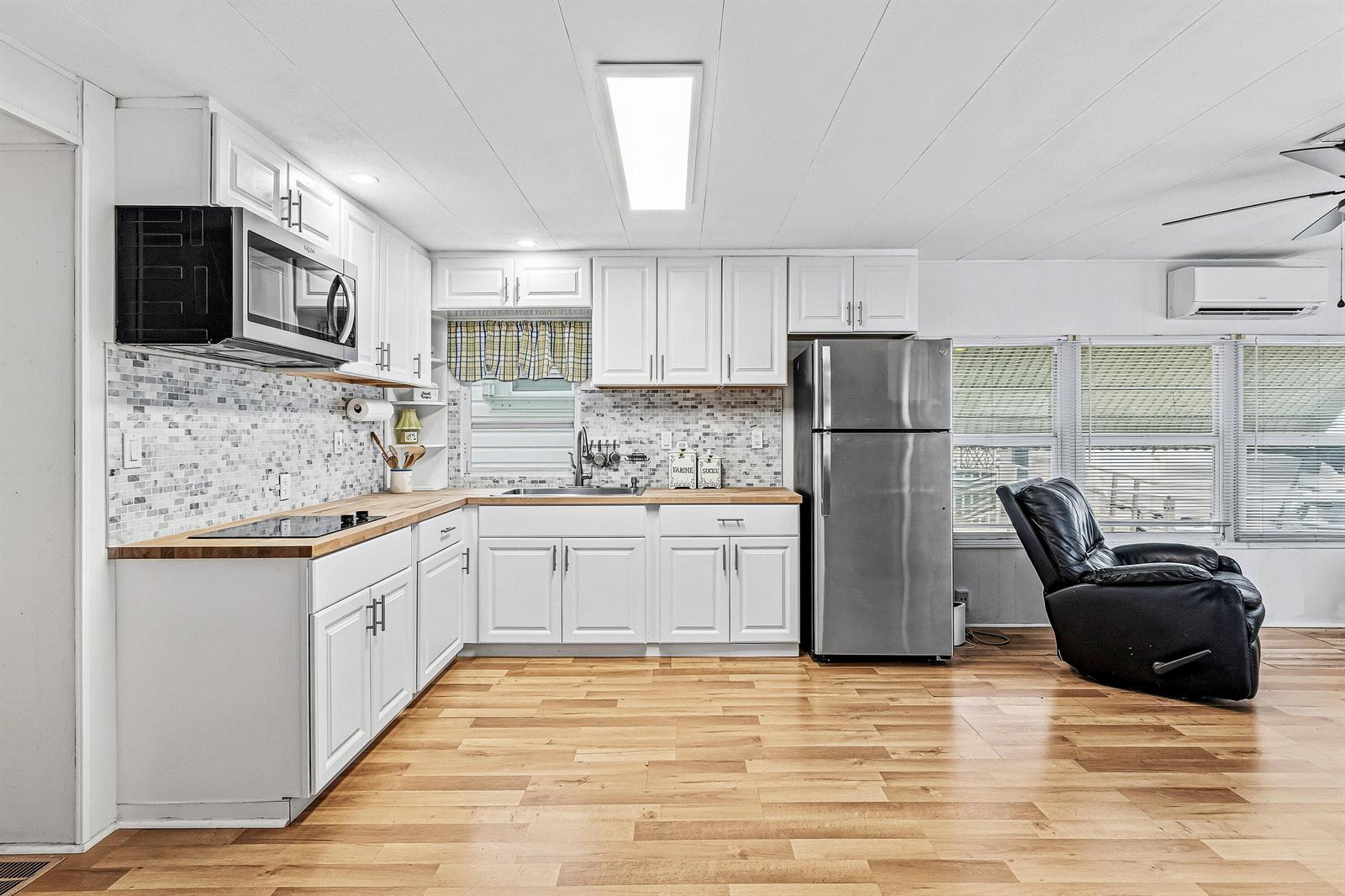 202 Palm Drive # I, Briny Breezes FL 33435 photo 4