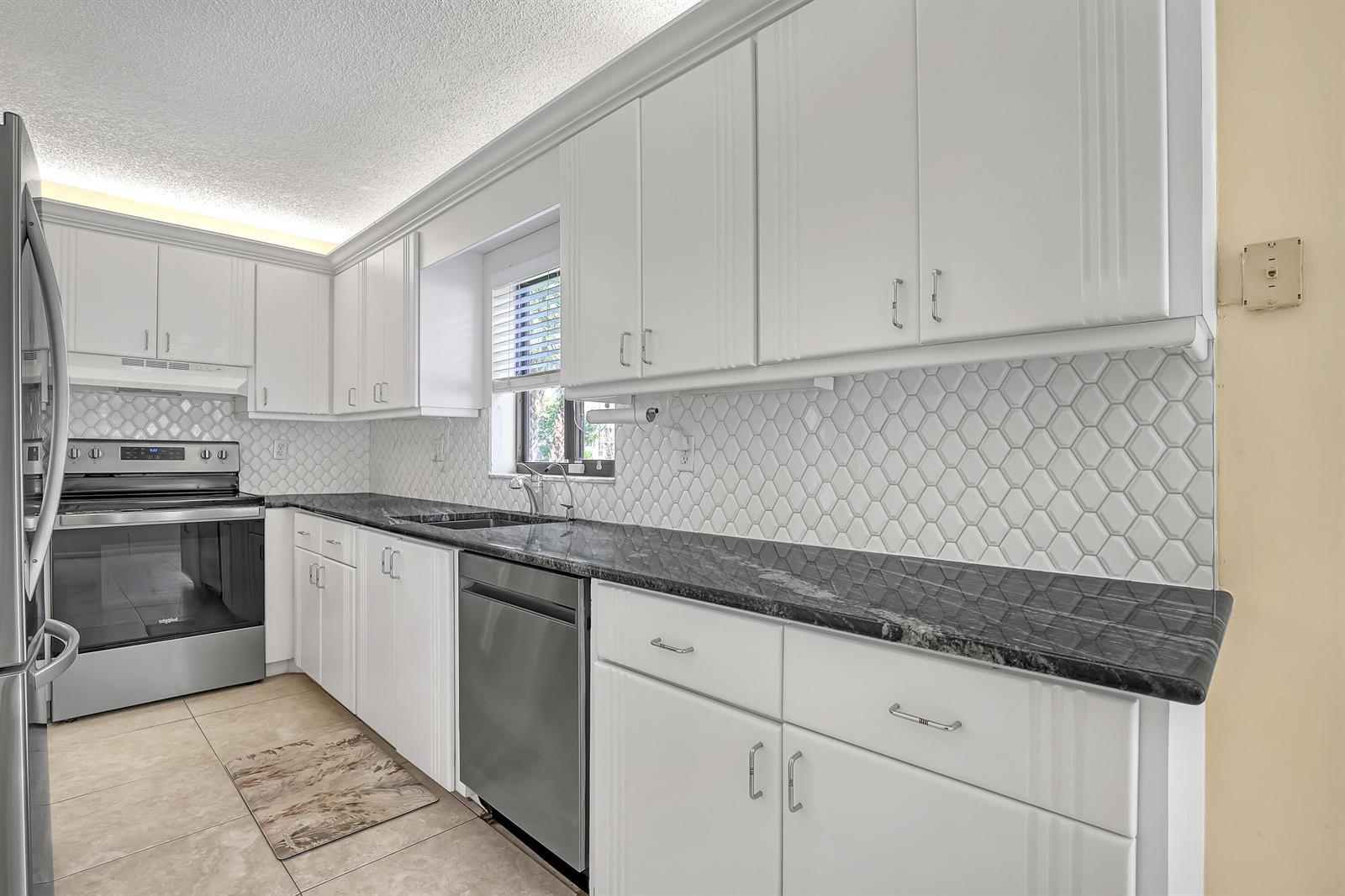 5869 Sugar Palm Court # C, Delray Beach FL 33484 photo 2