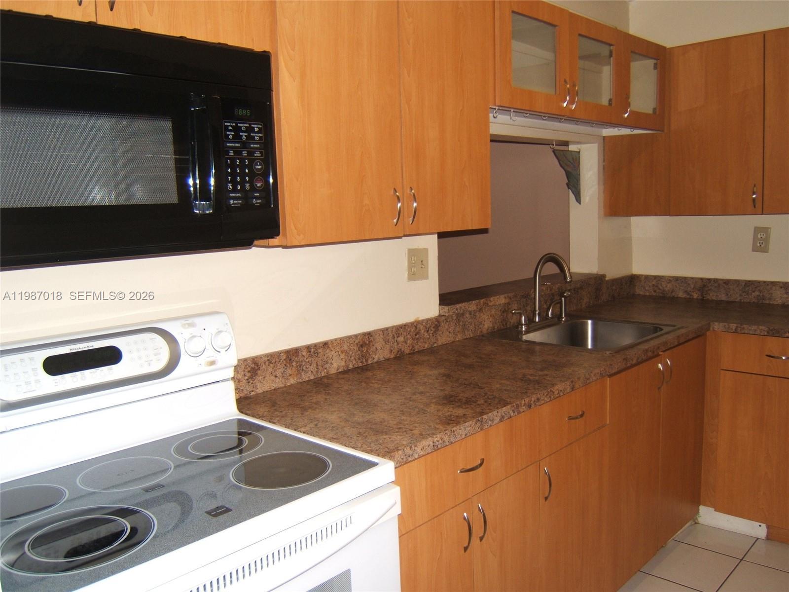 8415 SW 107th Ave # 146W, Miami FL 33173 photo 2
