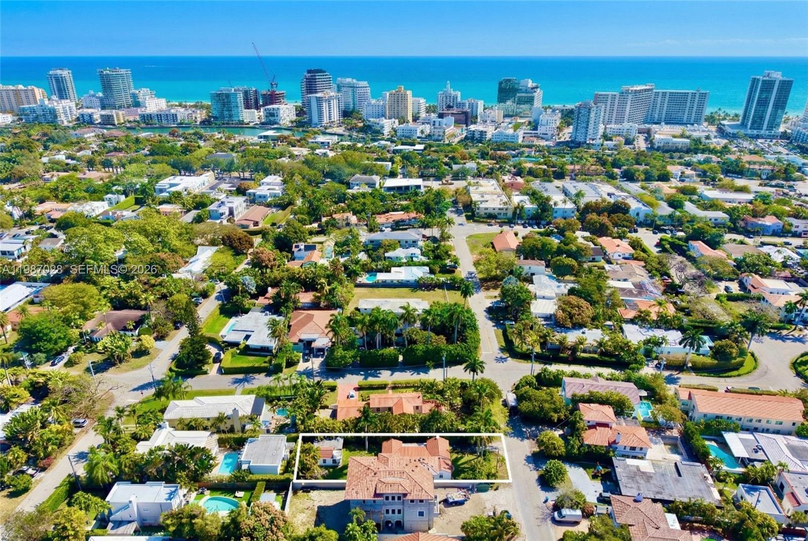 515 W 30th St, Miami Beach FL 33140 photo 3