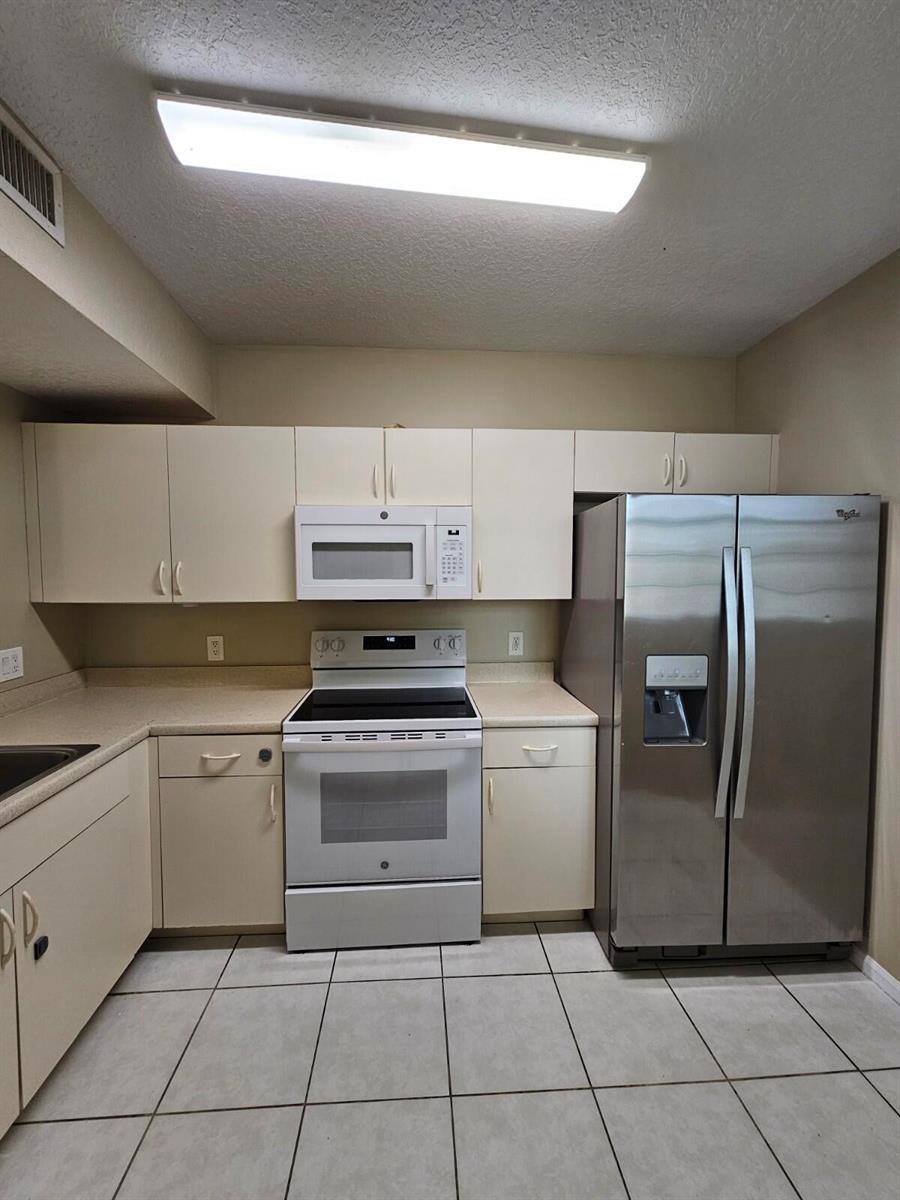 1063 Golden Lakes Boulevard # 311, West Palm Beach FL 33411 photo 3