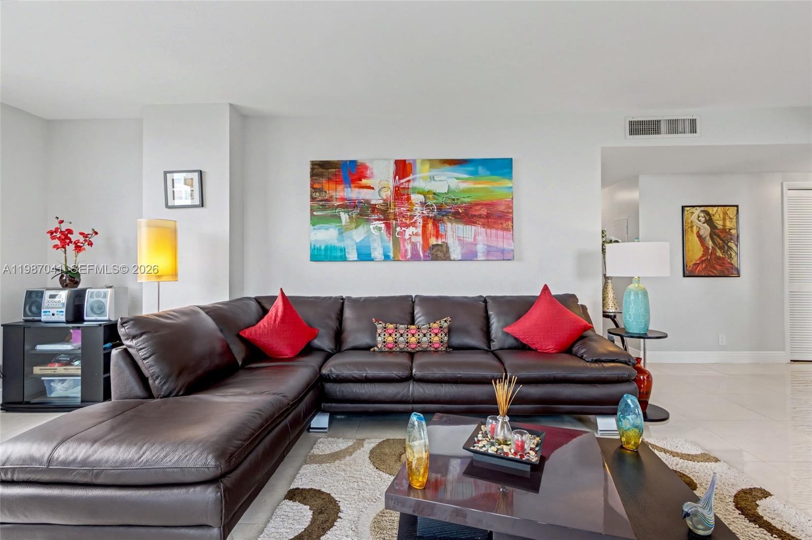 4330 Hillcrest Dr # 619, Hollywood FL 33021 photo 4