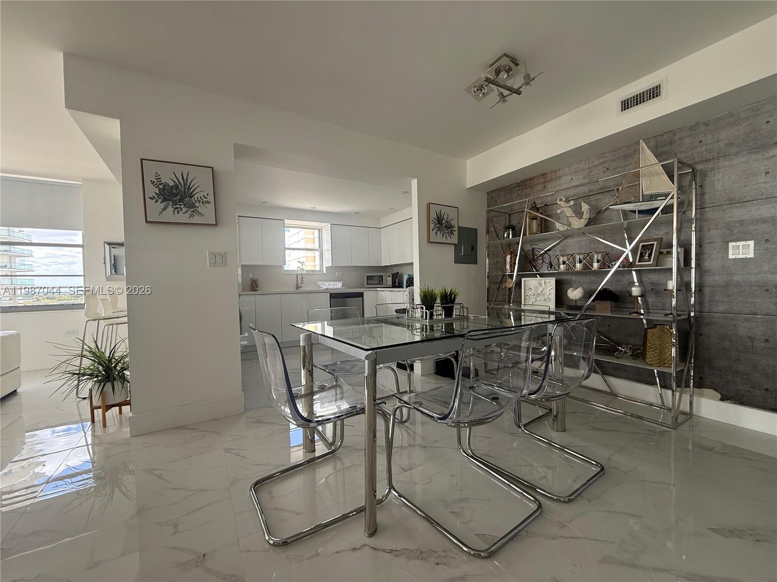 5555 Collins Ave # 8R, Miami Beach FL 33140 photo 4