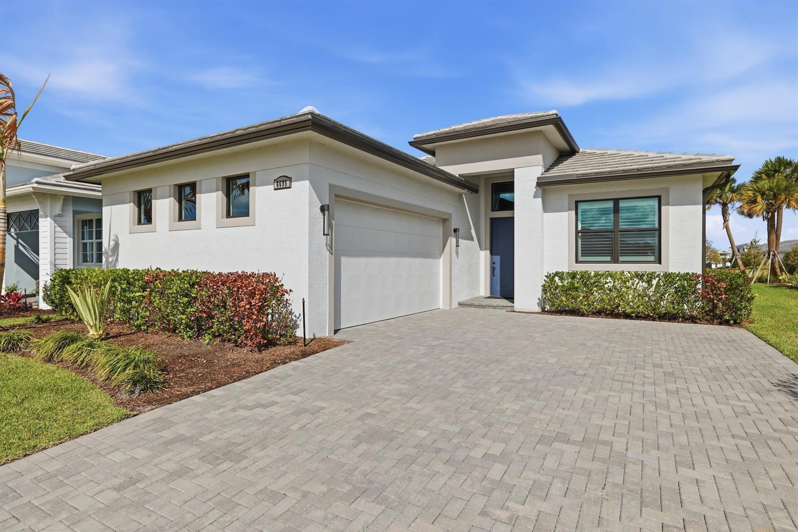 8695 SW Cantante Way, Port St. Lucie FL 34987 photo 2