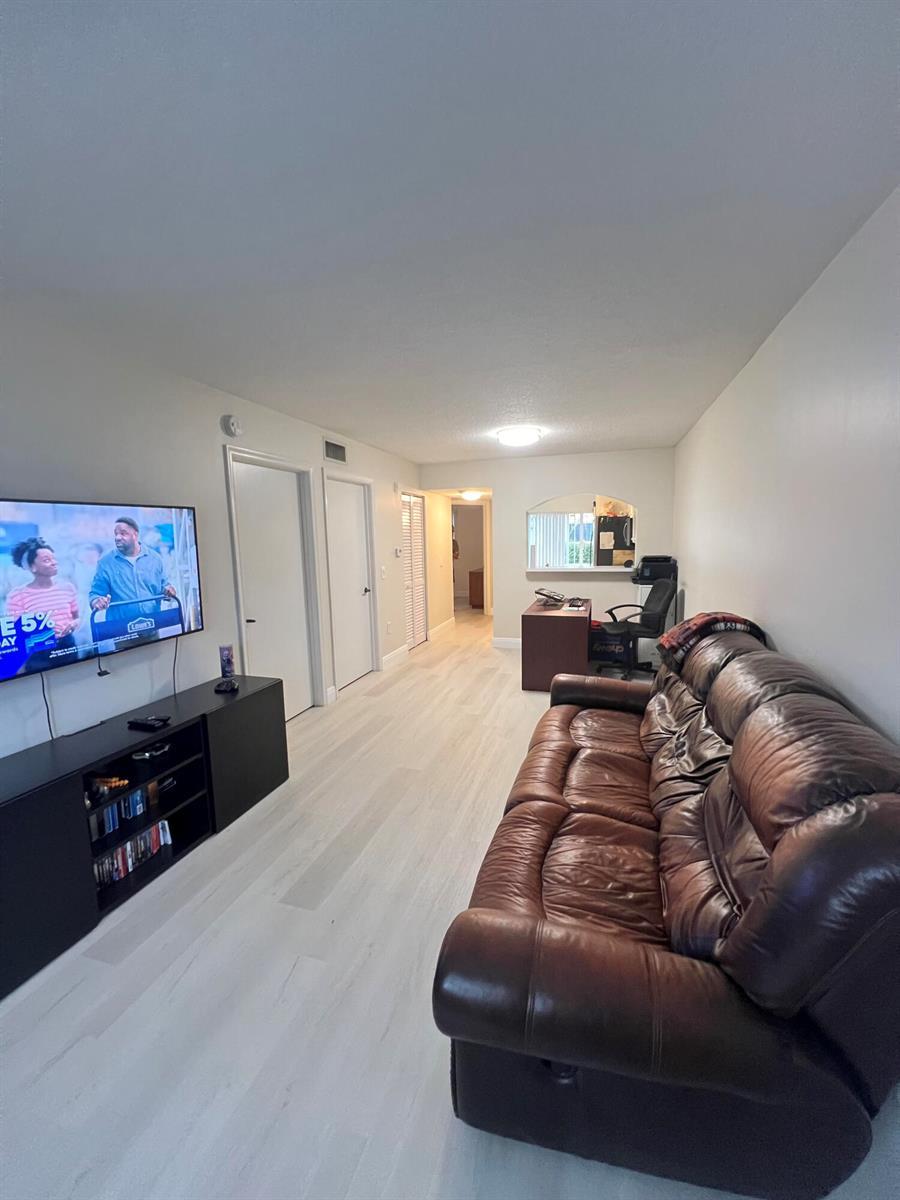 3481 Briar Bay Boulevard # 105, West Palm Beach FL 33411 photo 5
