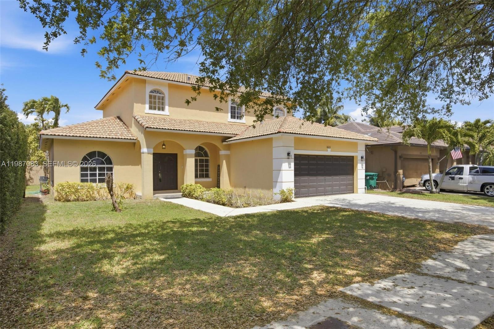 16131 SW 151st Ter, Miami FL 33196 photo 2