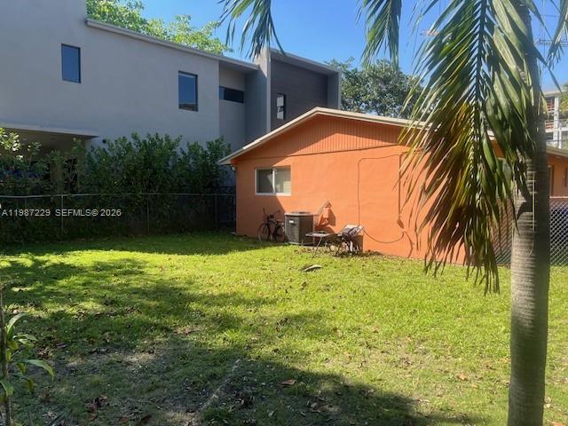 3366 Thomas Ave, Miami FL 33133 photo 3