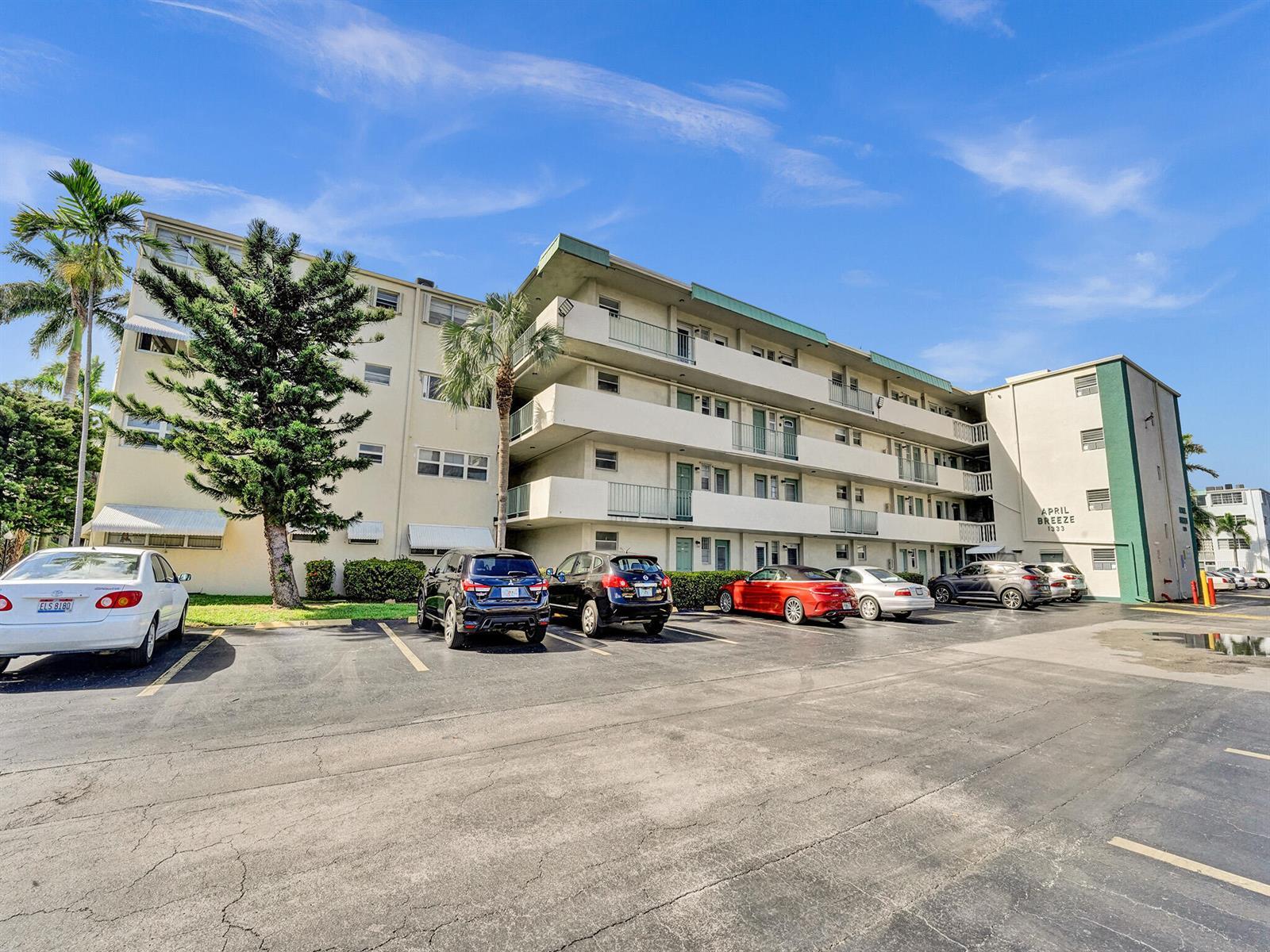 1333 E Hallandale Beach Boulevard # 302, Hallandale Beach FL 33009 photo 2