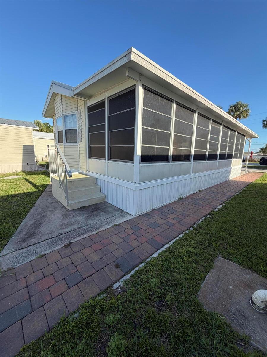 6673 SE 56th Lane, Okeechobee FL 34974 photo 3