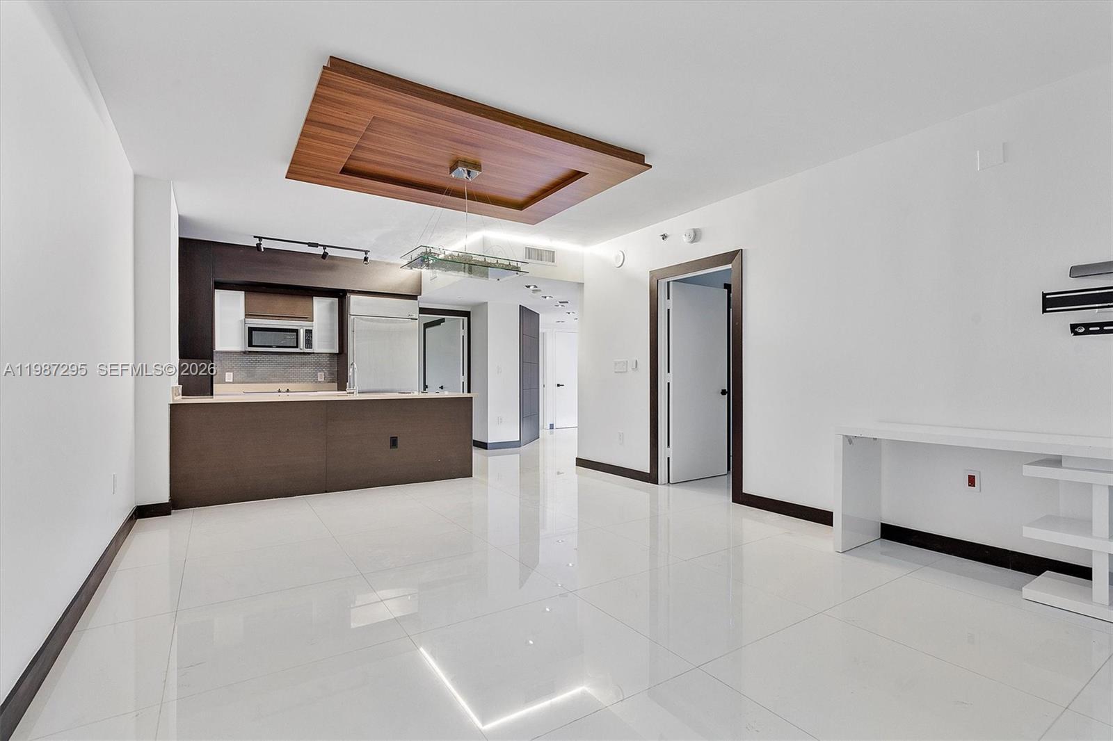 55 SE 6th St # 1607, Miami FL 33131