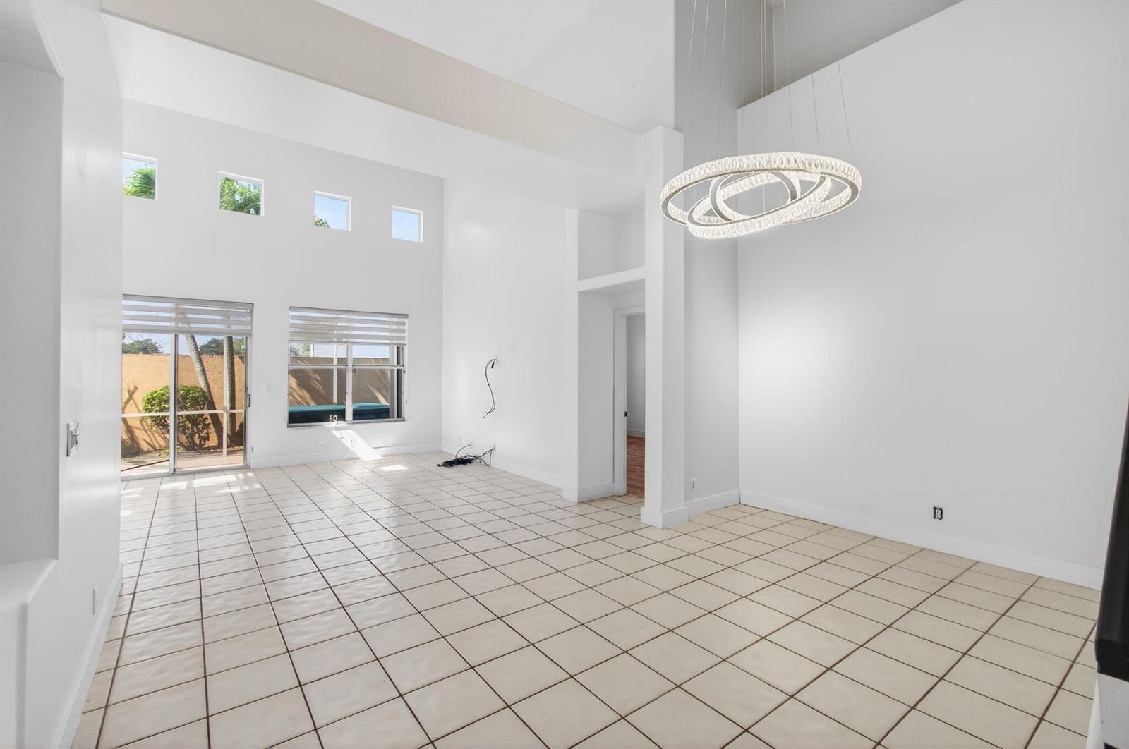 7848 Travelers Tree Drive, Boca Raton FL 33433 photo 4