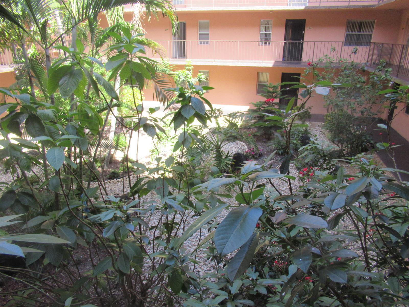 2841 Somerset Drive # 205, Lauderdale Lakes FL 33311 photo 3