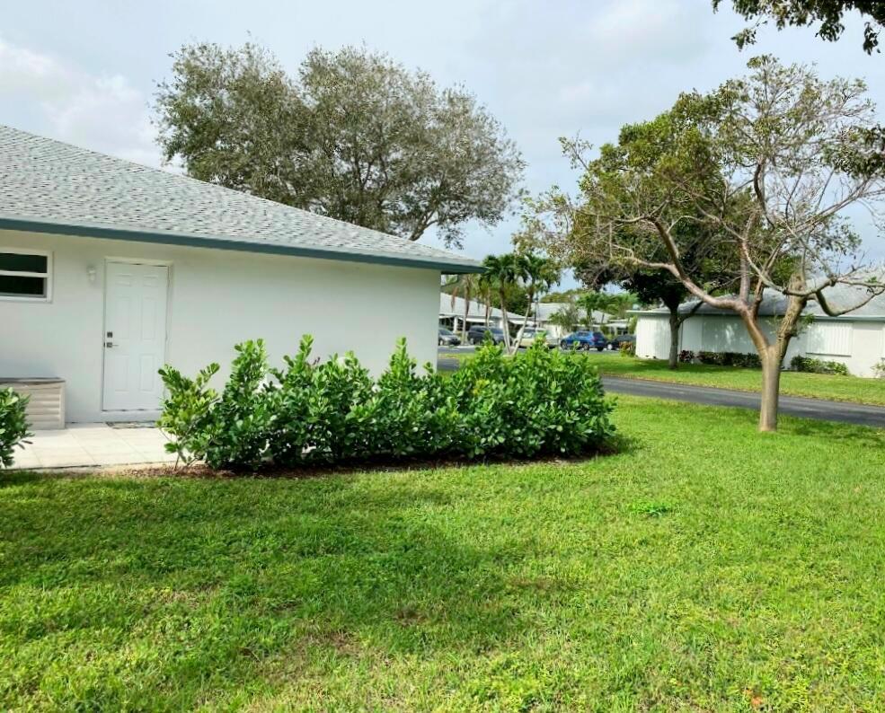 1155 S Drive Circle # A, Delray Beach FL 33445 photo 4