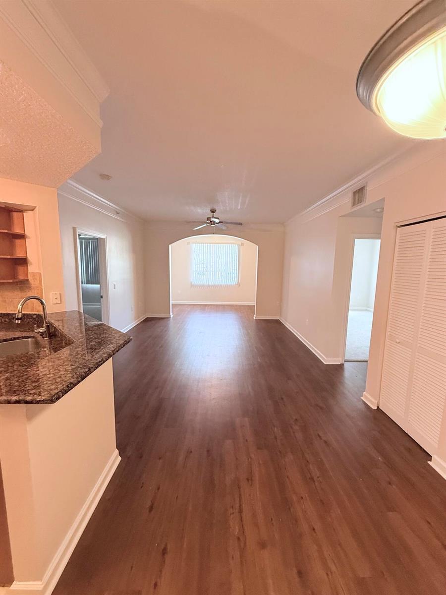 1101 Myrtlewood Circle E # 101, Palm Beach Gardens FL 33418 photo 4