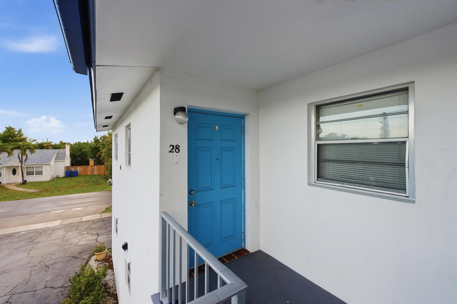 410 W Palm Street # B28, Lantana FL 33462