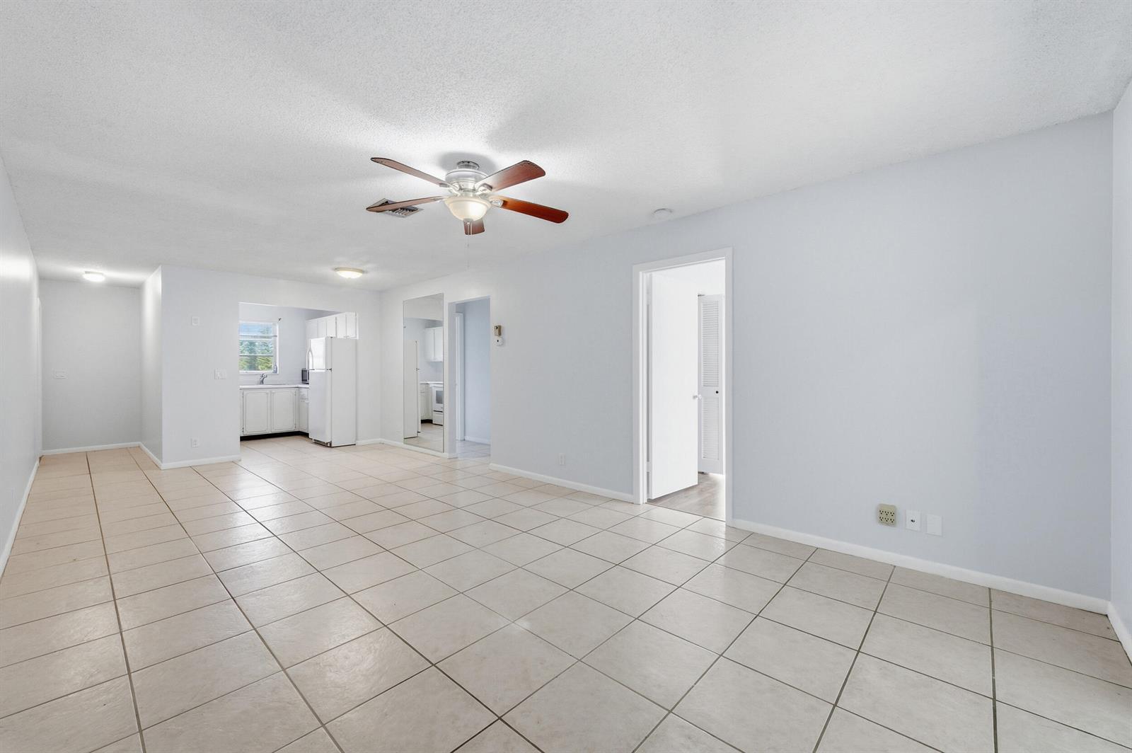 410 W Palm Street # B28, Lantana FL 33462 photo 5