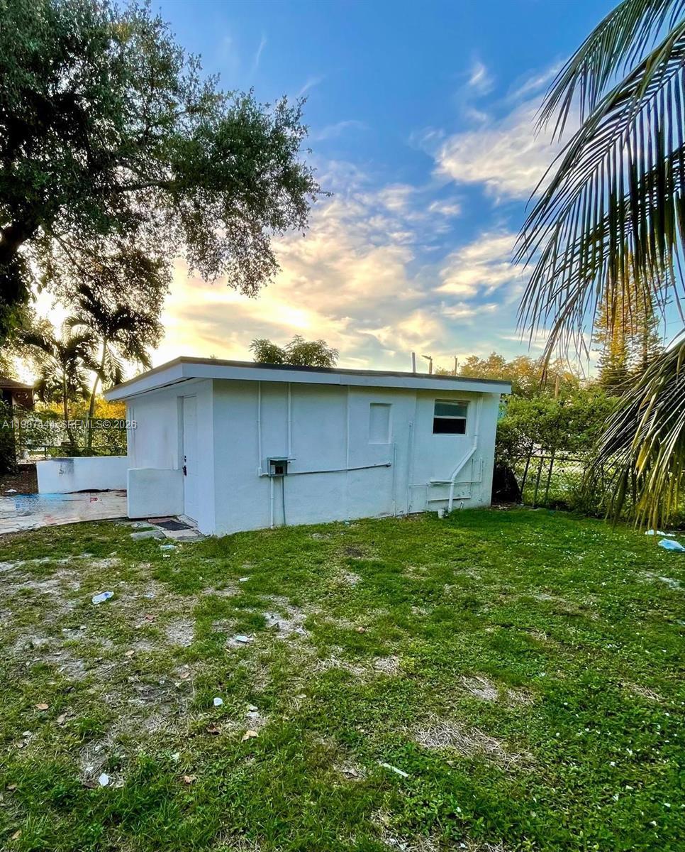 2265 NW 100th St # C, Miami FL 33147 photo 2