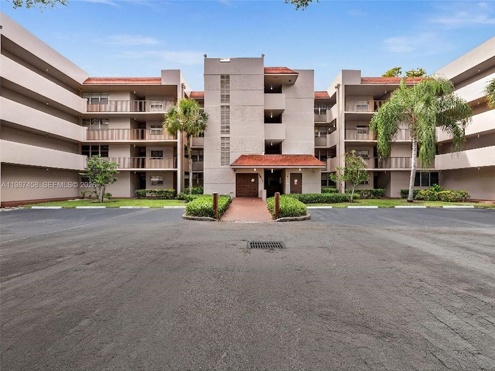 1811 Sabal Palm Dr # 307, Davie FL 33324 photo 2