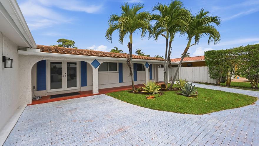 1641 NE 56th Court, Fort Lauderdale FL 33334 photo 3