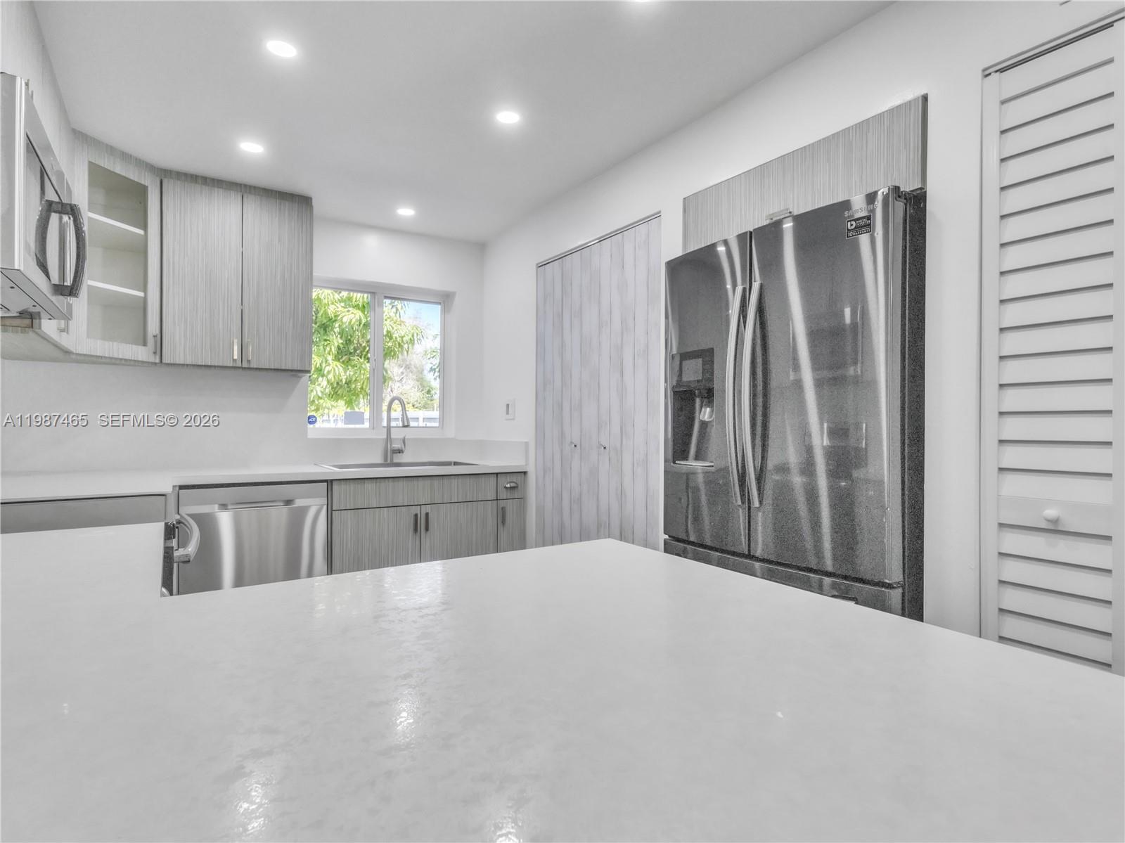 6505 SW 113th Pl, Miami FL 33173 photo 4