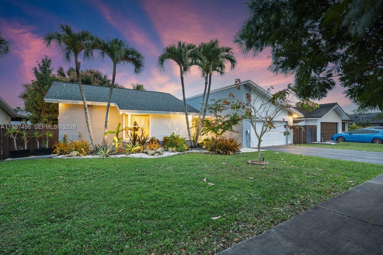 12825 SW 116th St, Miami FL 33186 photo 2