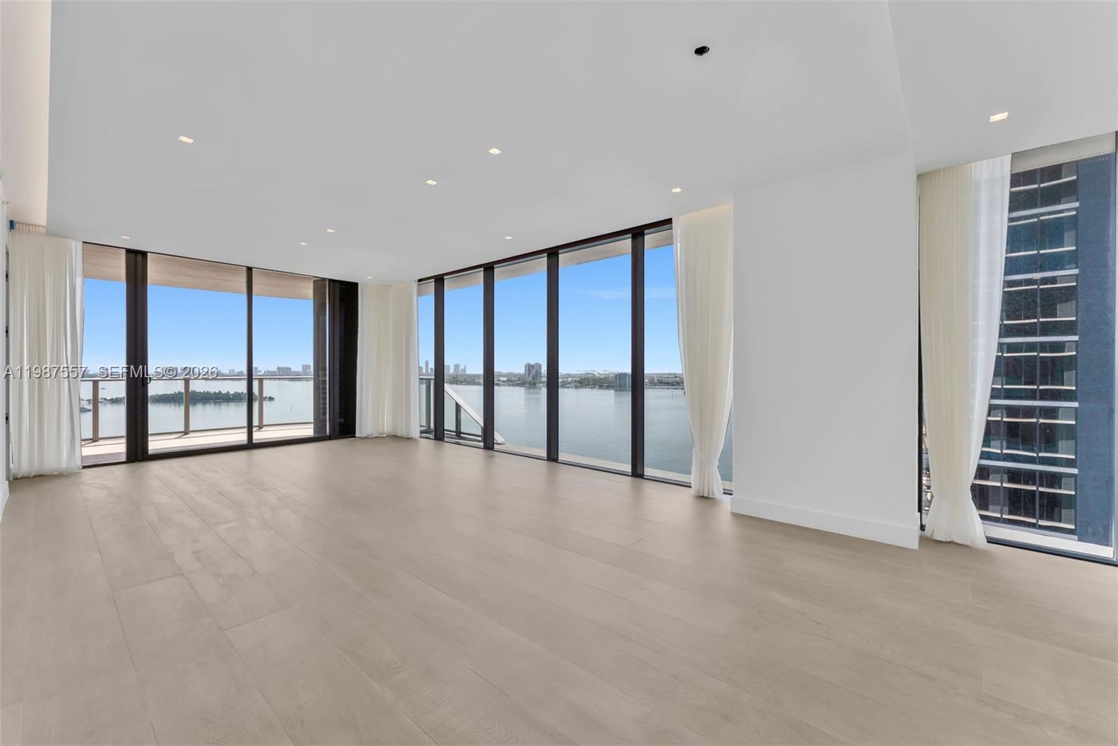 700 NE 24th st # 1207, Miami FL 33137 photo 4