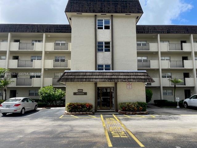 6020 NW 44th St # 406, Lauderhill FL 33319 photo 2
