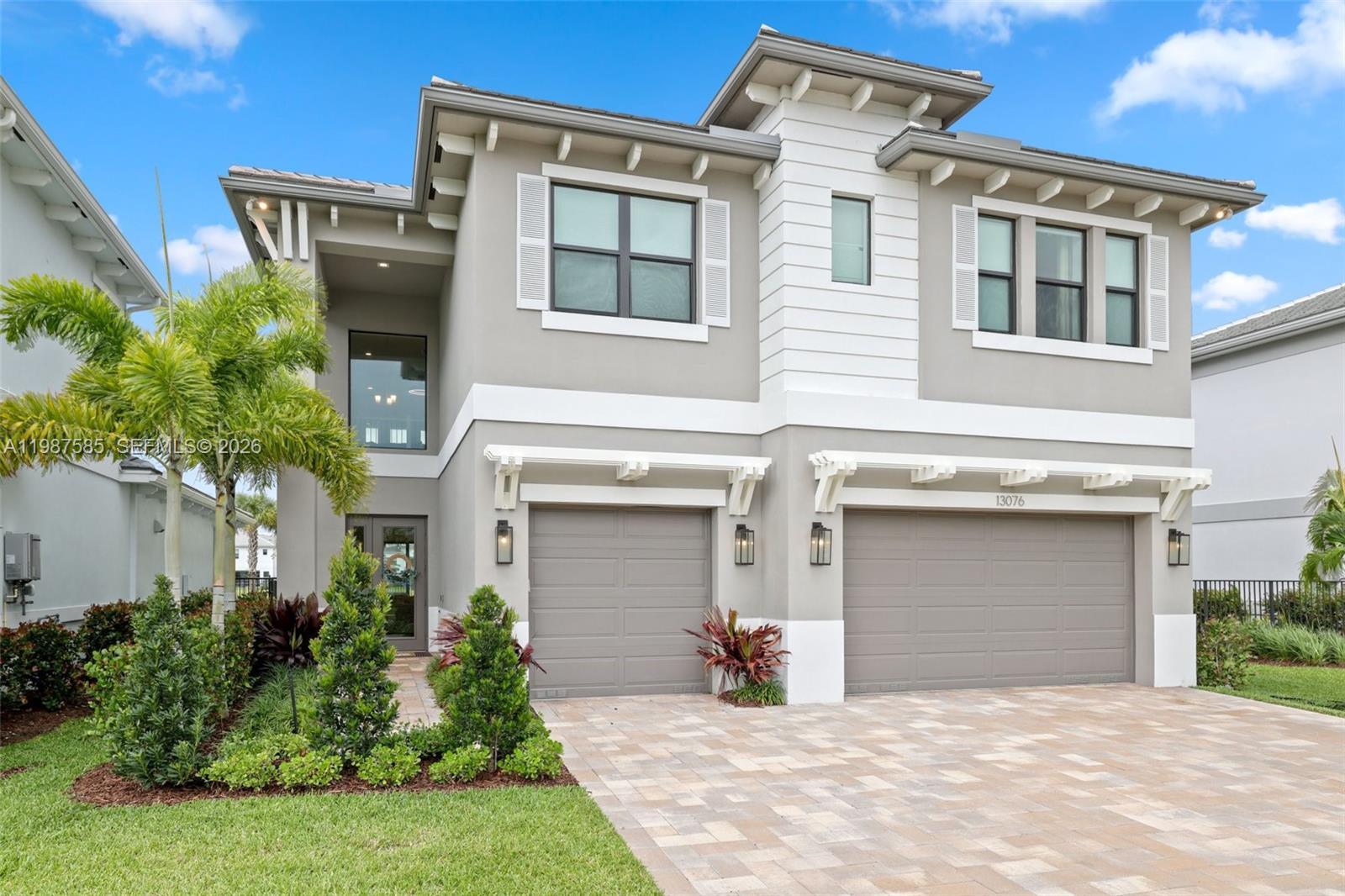 13076 Feathering Way, Palm Beach Gardens FL 33412