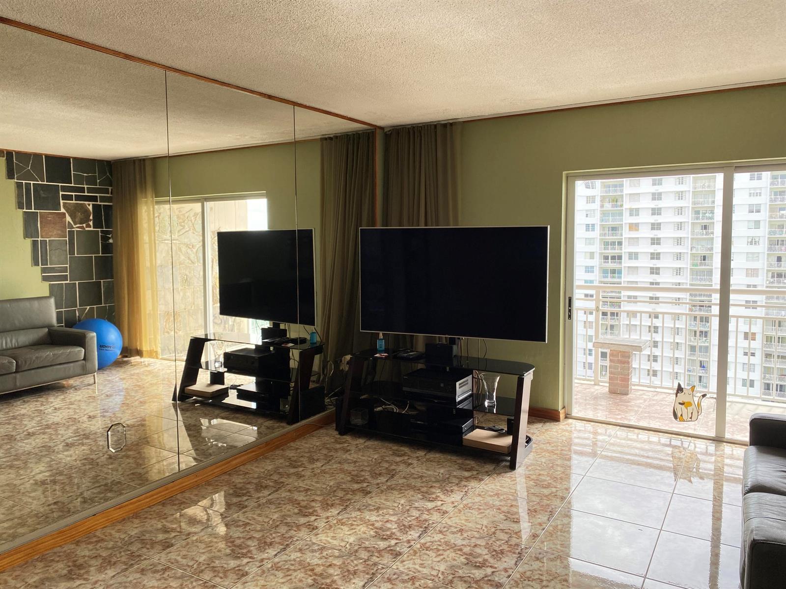 400 Kings Point Drive # 1423, Sunny Isles Beach FL 33160 photo 2