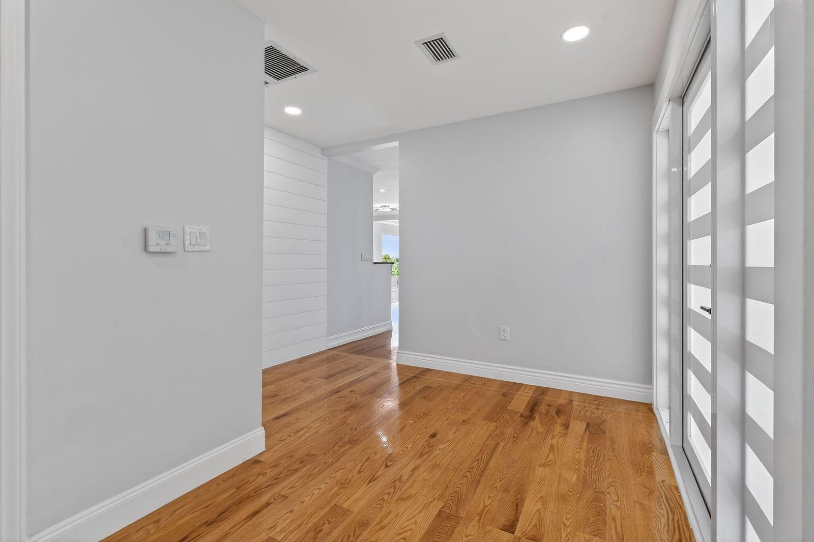 1102 N Golfview Road, FL 33460 photo 5