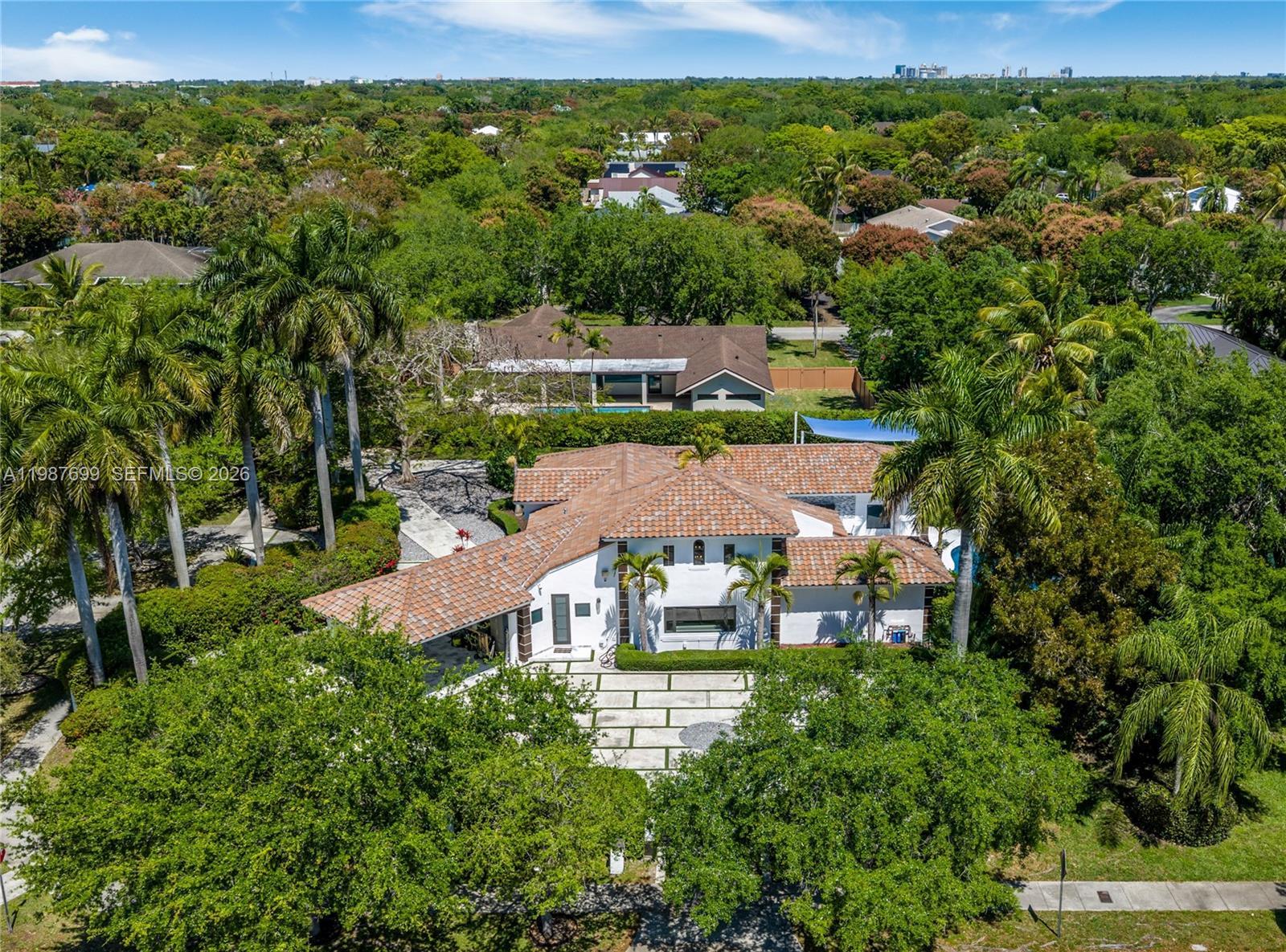 16255 SW 82nd Ave, Palmetto Bay FL 33157 photo 2