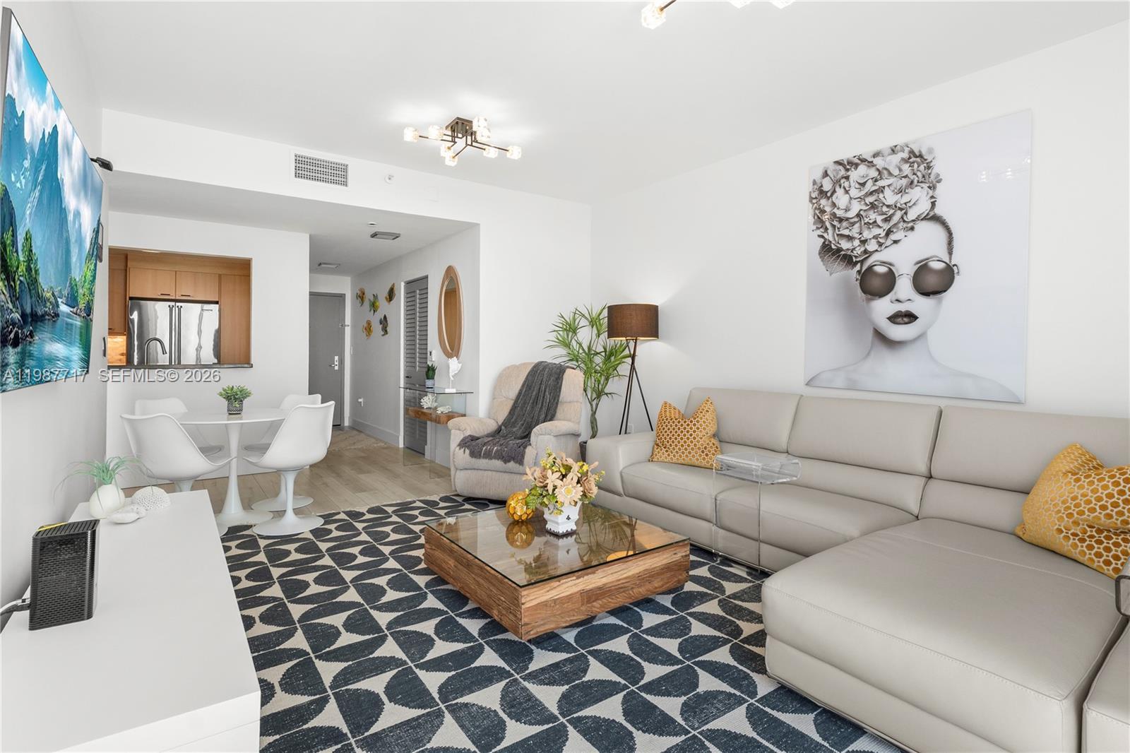 225 Collins Ave # 5J, Miami Beach FL 33139 photo 3