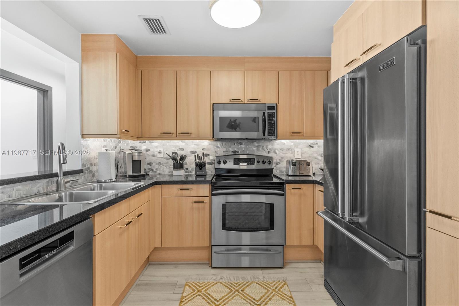 225 Collins Ave # 5J, Miami Beach FL 33139 photo 5