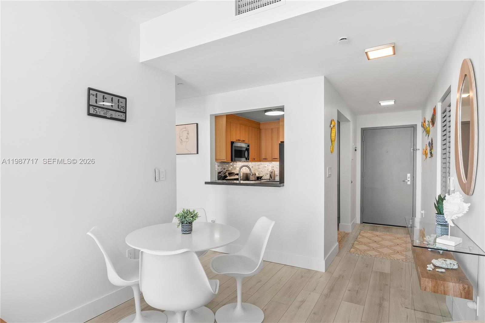 225 Collins Ave # 5J, Miami Beach FL 33139 photo 4