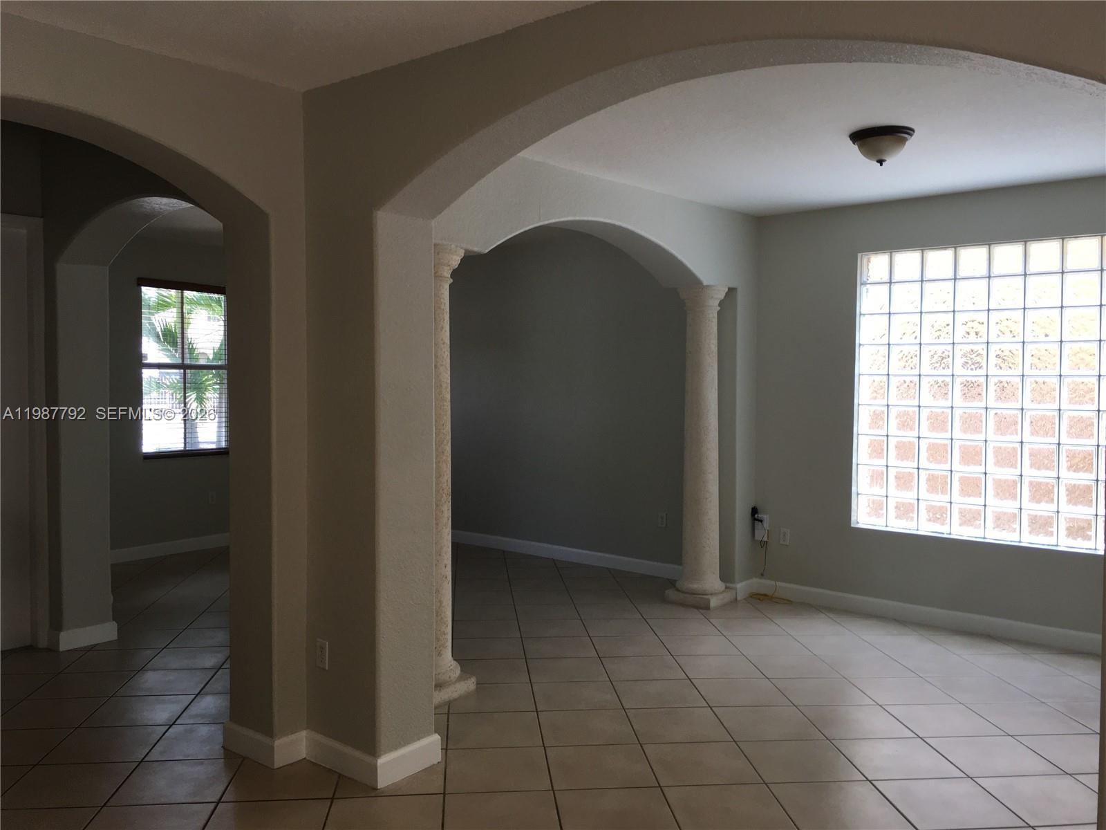 14512 SW 10th St, Miami FL 33184 photo 4