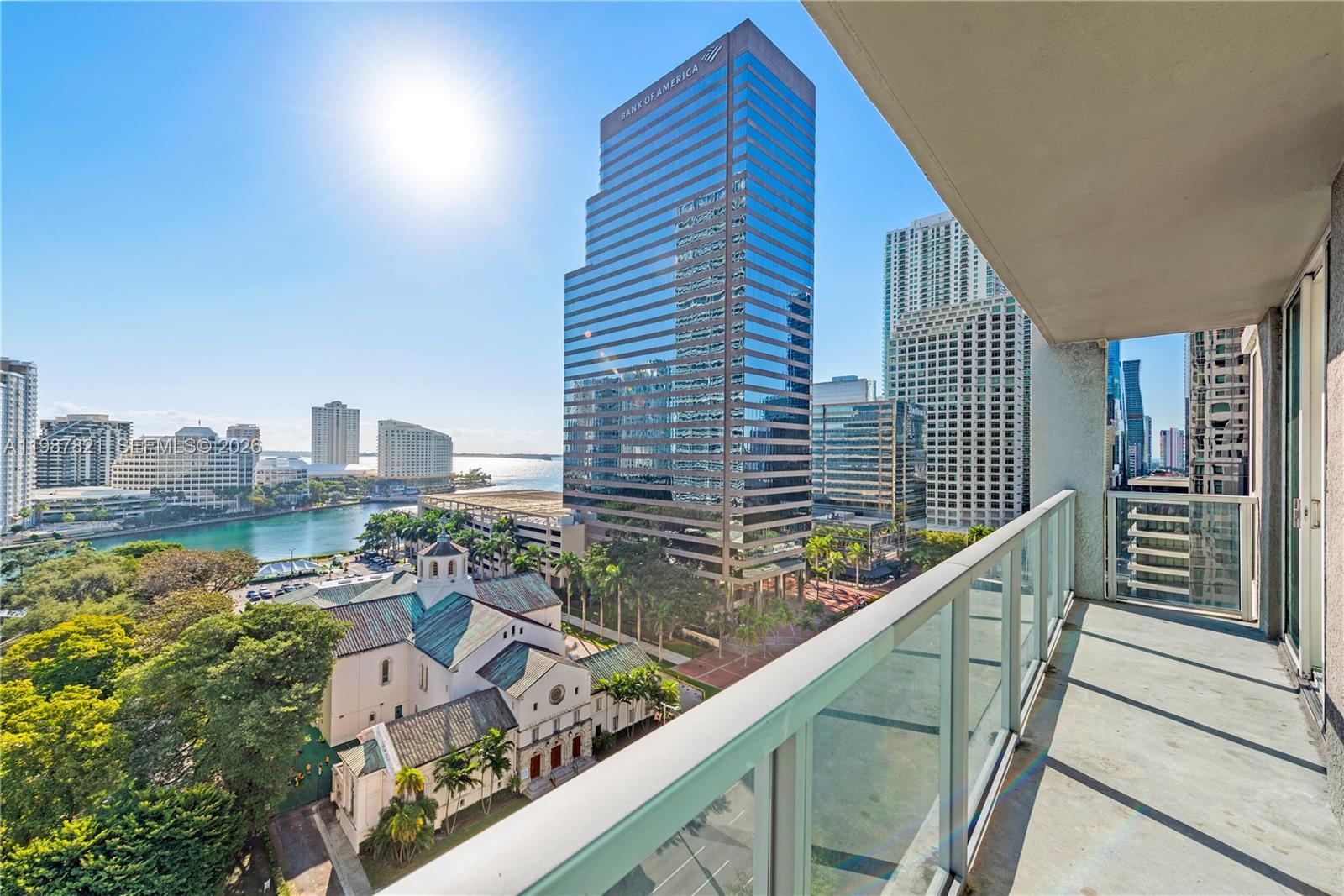 500 Brickell Ave # 1402, Miami FL 33131
