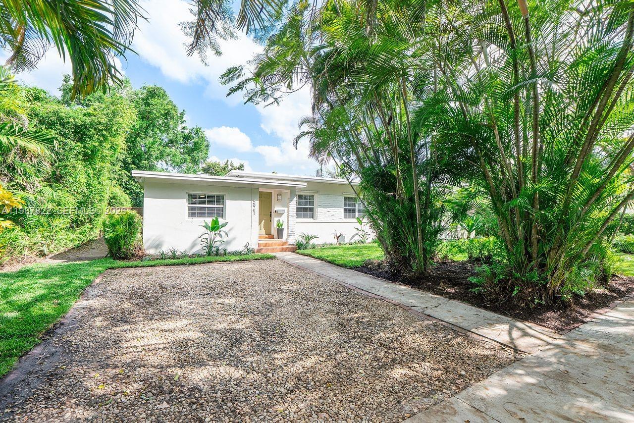 5961 SW 46th Ter, Miami FL 33155 photo 3